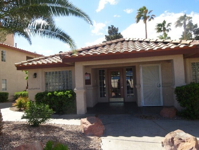 Foto del edificio - 6500 W Lake Mead Blvd