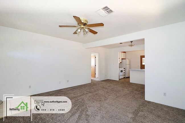 Building Photo - 2214 Waldon St