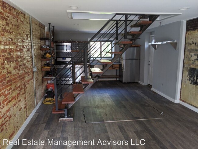 Building Photo - 2 br, 1 bath House - 2834 Boudinot Street