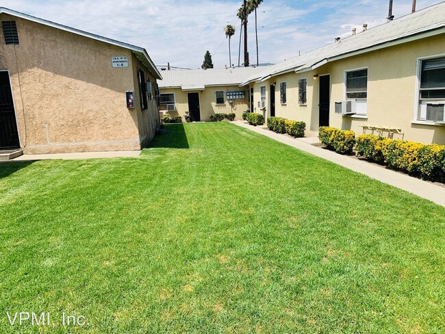 Building Photo - 170 S K St