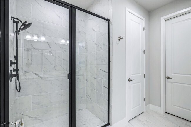 Foto del edificio - 4705 Arboretum Cir