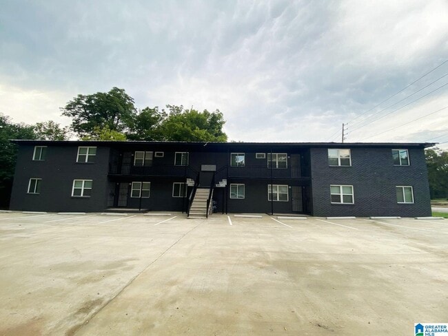 Building Photo - 1912 24th St N