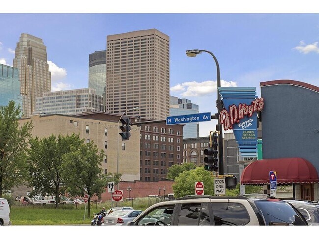 Foto del edificio - 401 N 2nd St