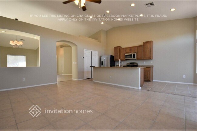 Building Photo - 5904 Buena Tierra St