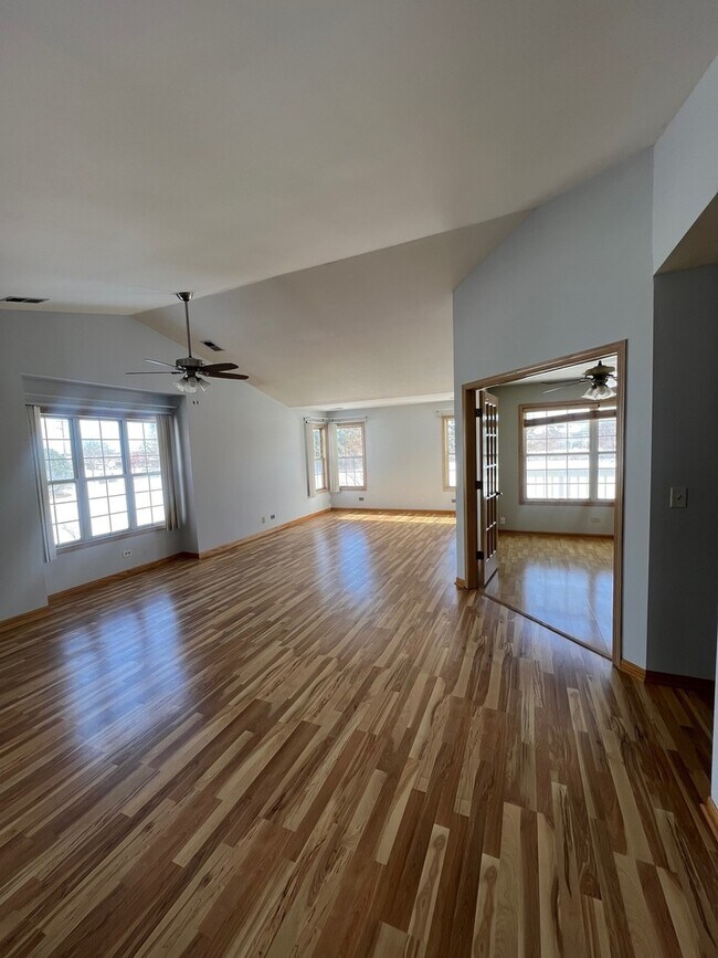 Foto del edificio - 217 Westminster Ct