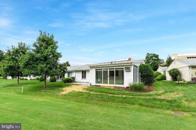 Foto del edificio - 15145 Vantage Hill Rd