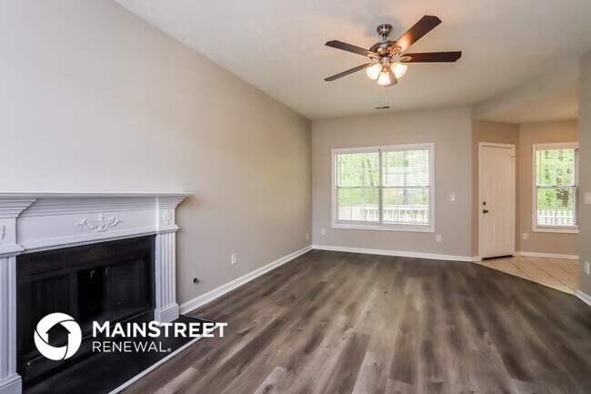 Foto del edificio - 5118 Oaktree Trail
