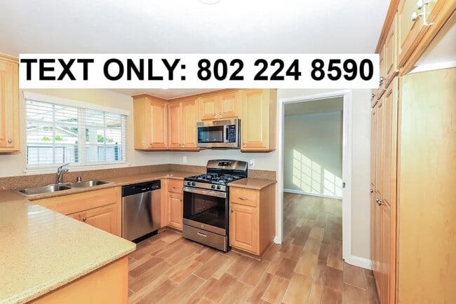 Building Photo - 11409 Rancho La Brea Dr
