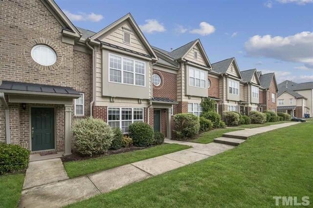 Foto del edificio - Immaculate Brier Creek Townhome