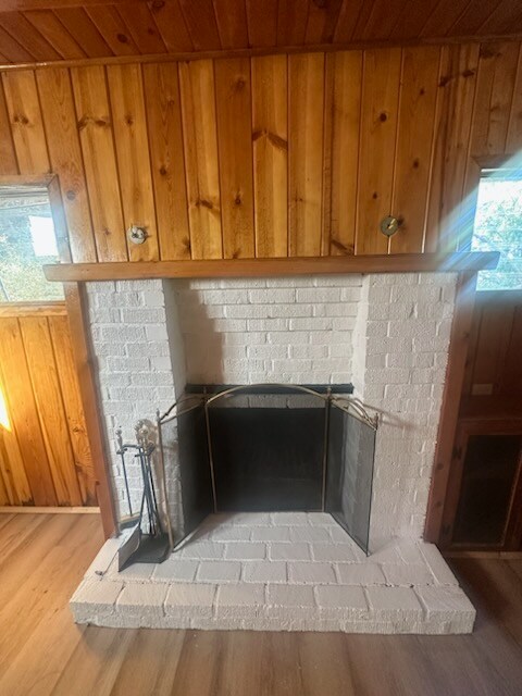 Primary Photo - 3817 Laurel Ave