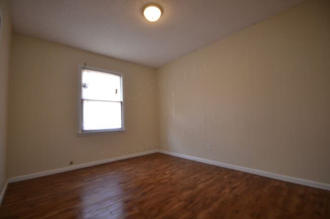 Building Photo - South Street Apartments