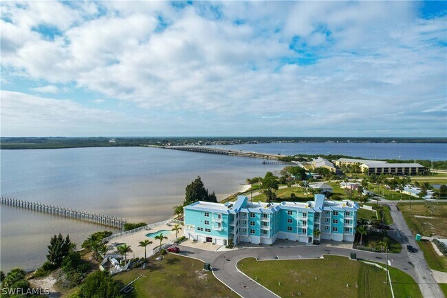 Building Photo - 14550 Harborside Blvd