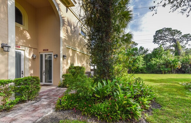 Foto del edificio - 12787 SE Old Cypress Dr