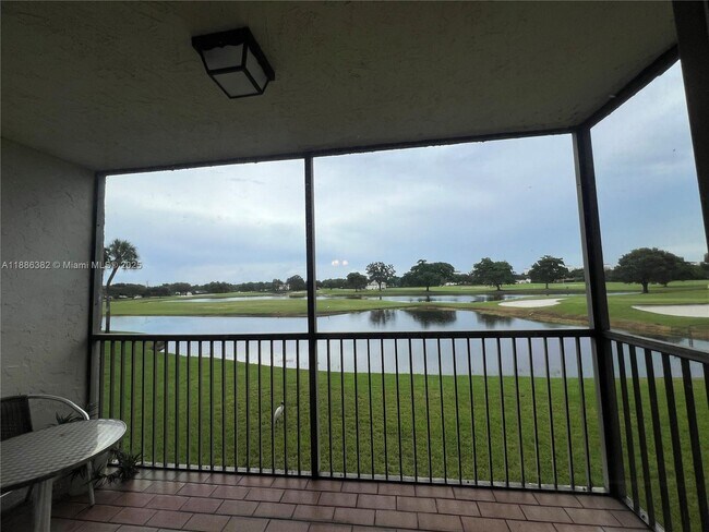 Foto del edificio - 3150 W Rolling Hills Cir