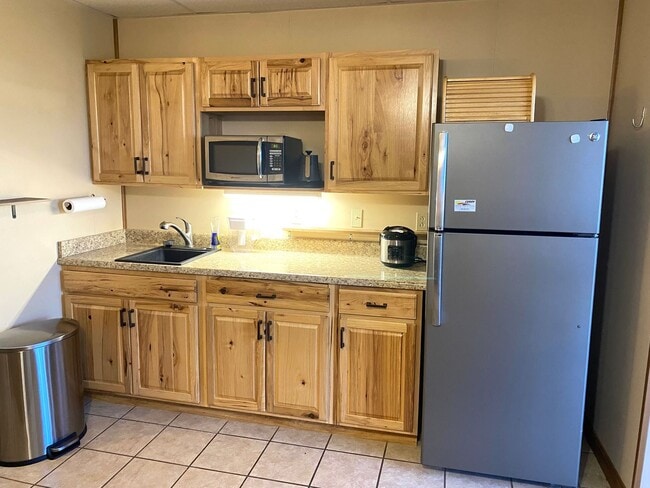 Building Photo - 209 Lee St