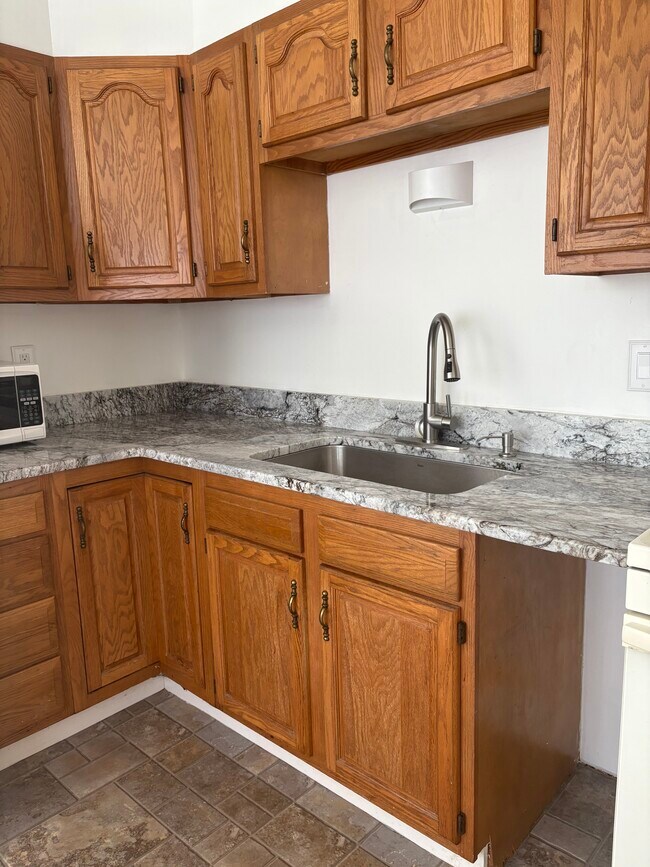 encimeras de granito - 183 Walnut Hill Rd