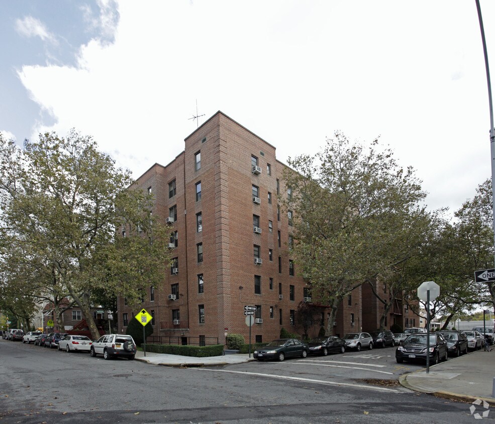 711 Montauk Ct, Brooklyn, NY 11235 711 Montauk Ct Brooklyn, NY