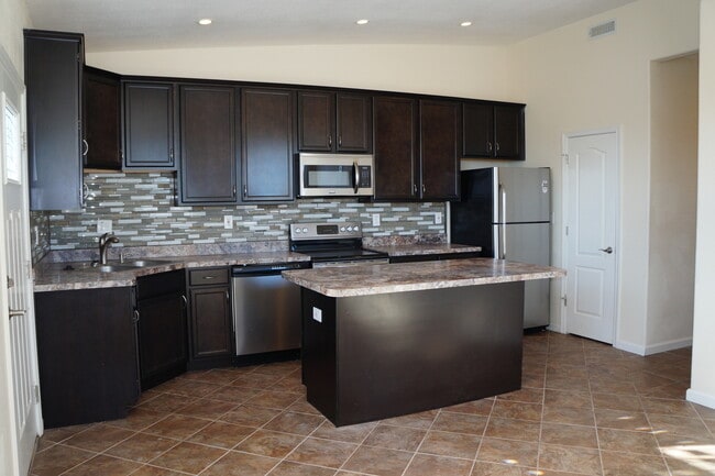 Foto del edificio - LAMBERTS POINT