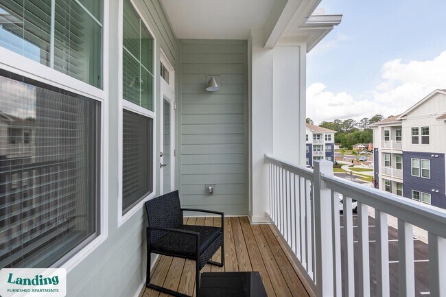 Foto del edificio - 135 Dresser Ln