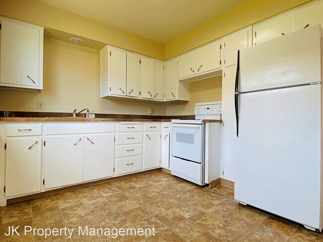 Foto del edificio - 2100 4th St NE