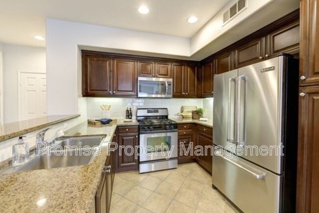 Building Photo - 310 Quail Ridge
