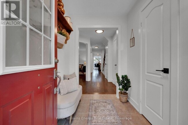 Building Photo - 4 Primeau Ave