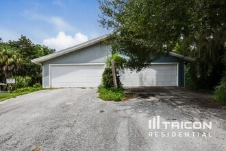 Building Photo - 133 Forest Ln Building Photo - 133 Forest Ln