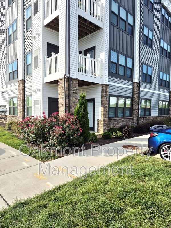 Building Photo - 3700 Maze Runner Dr
