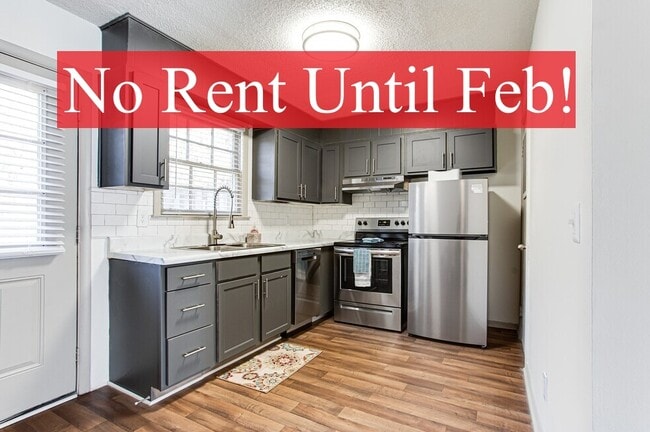 Building Photo - Retreat at St. Andrews