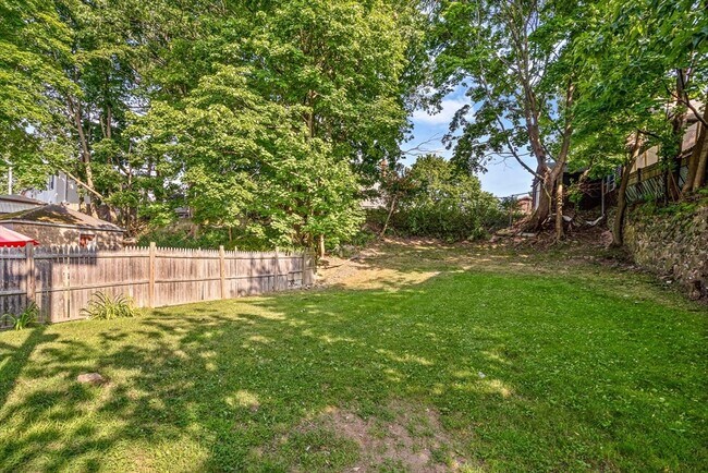 Foto del edificio - 18 St Clair St