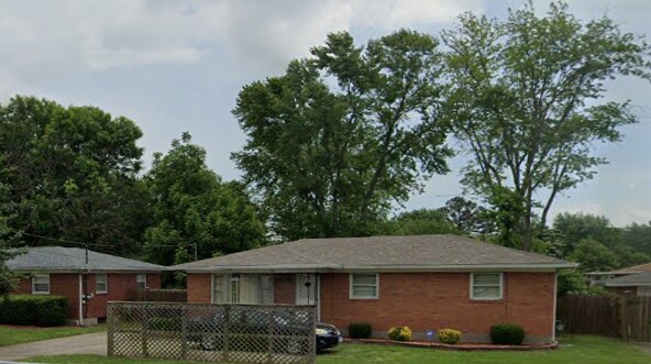 Building Photo - 3158 S Crums Ln