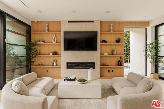 Foto del edificio - 11937 Addison St