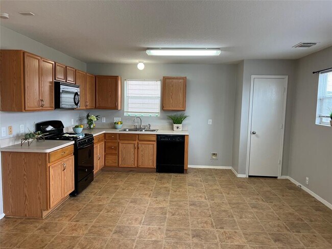 Foto del edificio - 3415 Becker Glen St