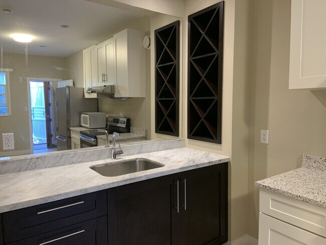 Photo du bâtiment - 6841 Burns St