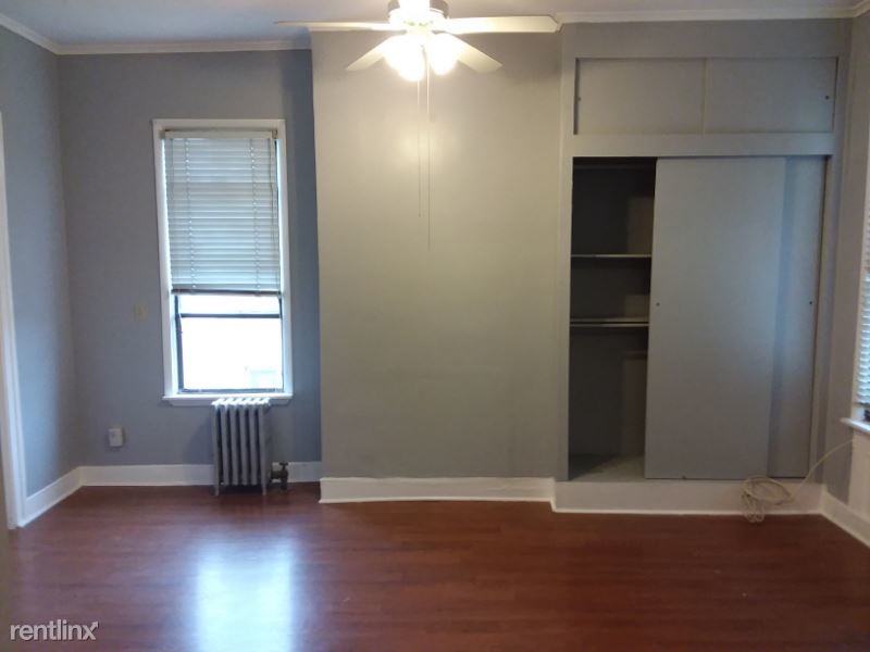 Primary Photo - 30 Suydam St