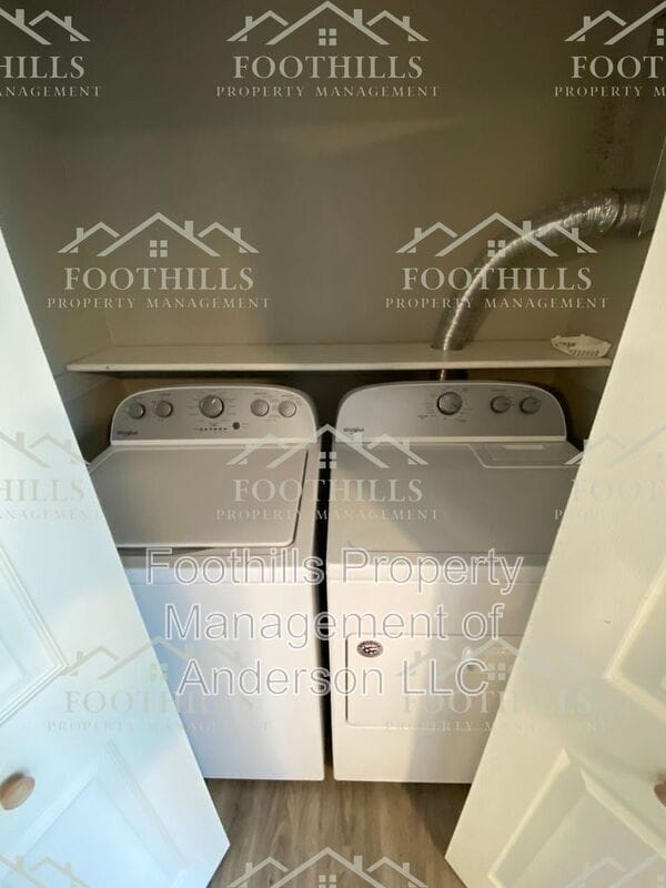 Foto del edificio - 500 Concord Rd