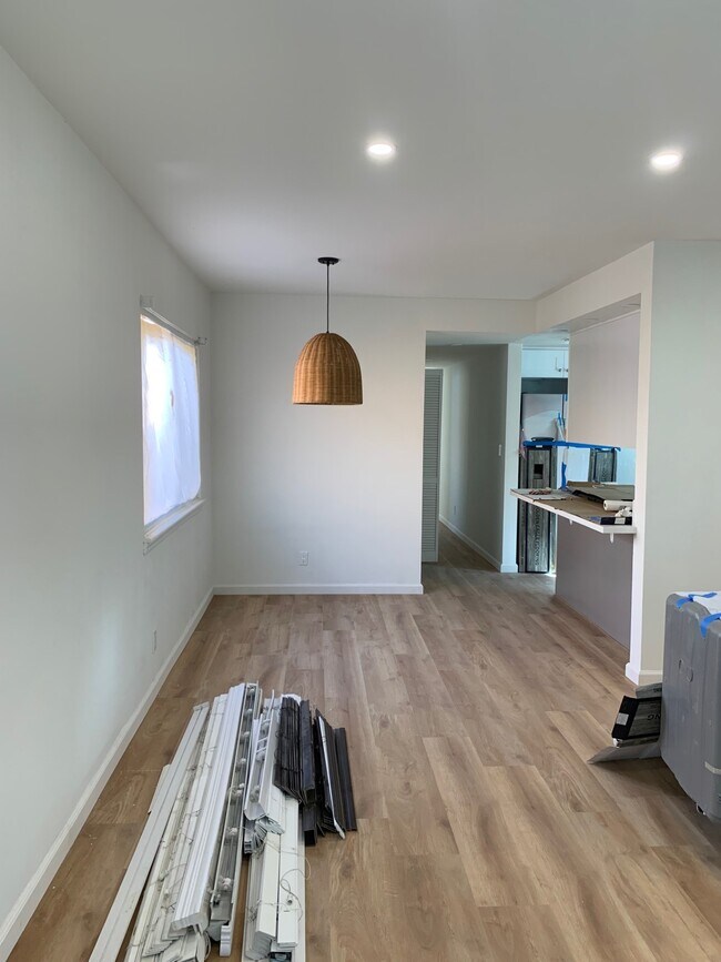 Foto del edificio - 14508 Burin Ave