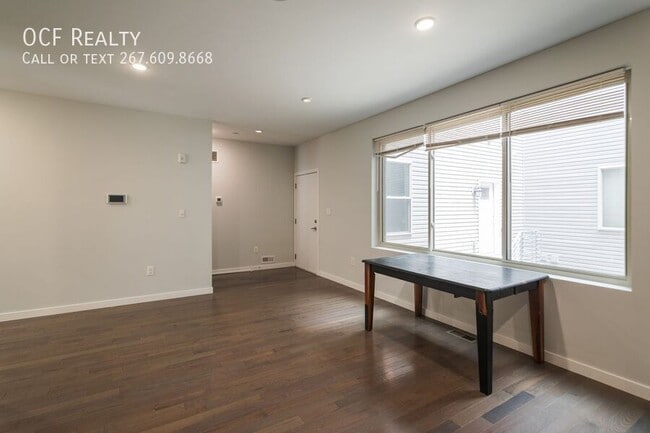 Building Photo - 1524 N 8th St