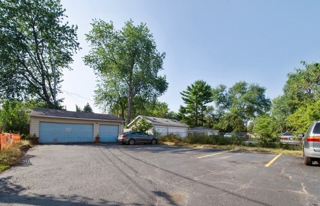 Building Photo - 328 N 3rd Ave