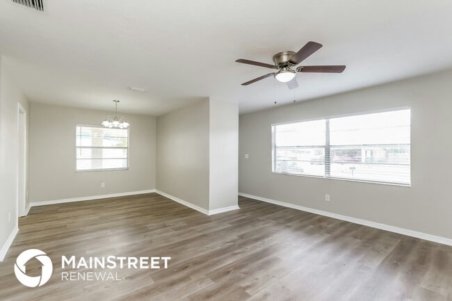 Building Photo - 7113 N 50th St