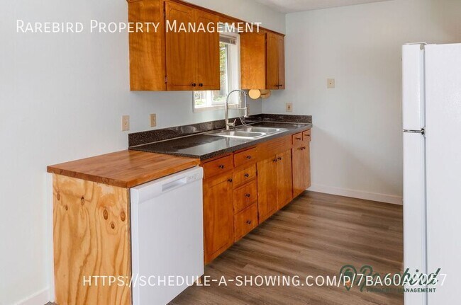 Foto del edificio - $500 OFF SPECIAL! 2 bed, 1 bath available ...