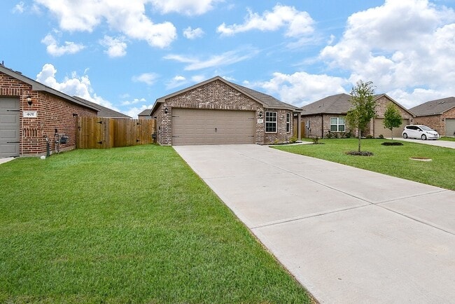 Building Photo - 405 Texas Olive Dr