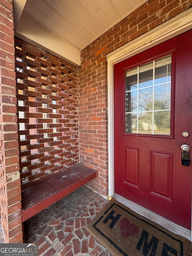 Building Photo - 111 Donald Dr