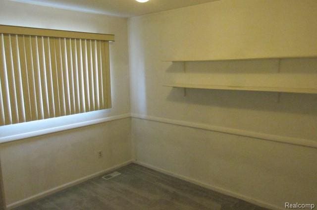 Foto del edificio - 18044 Edgefield Dr