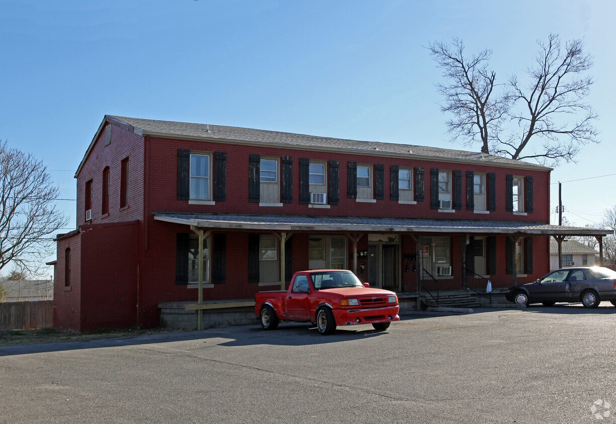 Foto del edificio - 809 N Birmingham Pl