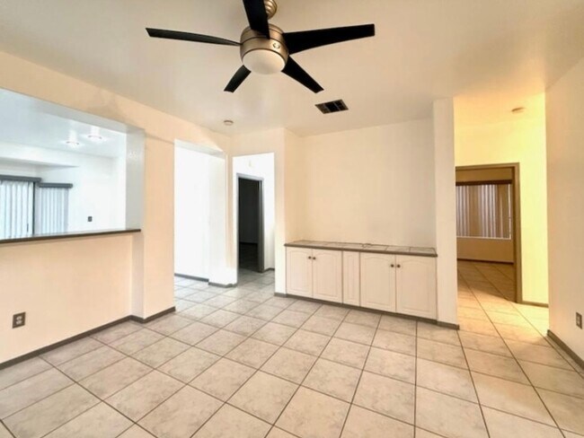 Foto del edificio - 55+ Community in Prime Henderson Green Valley Location!