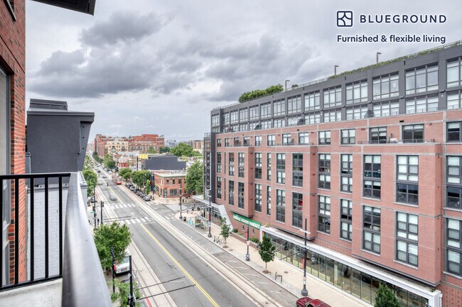 Building Photo - 625 H St NE