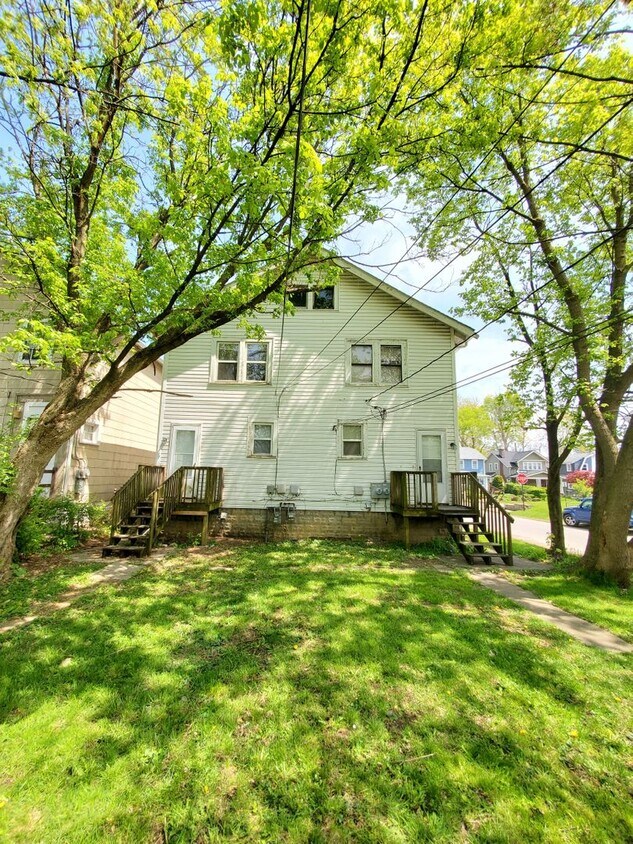 Foto principal - 1091-1093 SOUTH CHAMPION AVENUE