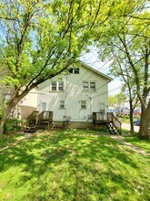 Building Photo - 1091-1093-1093 S Champion Ave