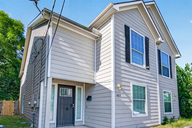 Building Photo - 4613 Knoxville St